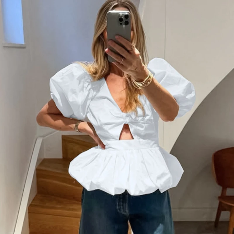

Design V-Neck Puff Sleeve Elegant Bow Short Sleeve Hollow-out Blouse for Commuting