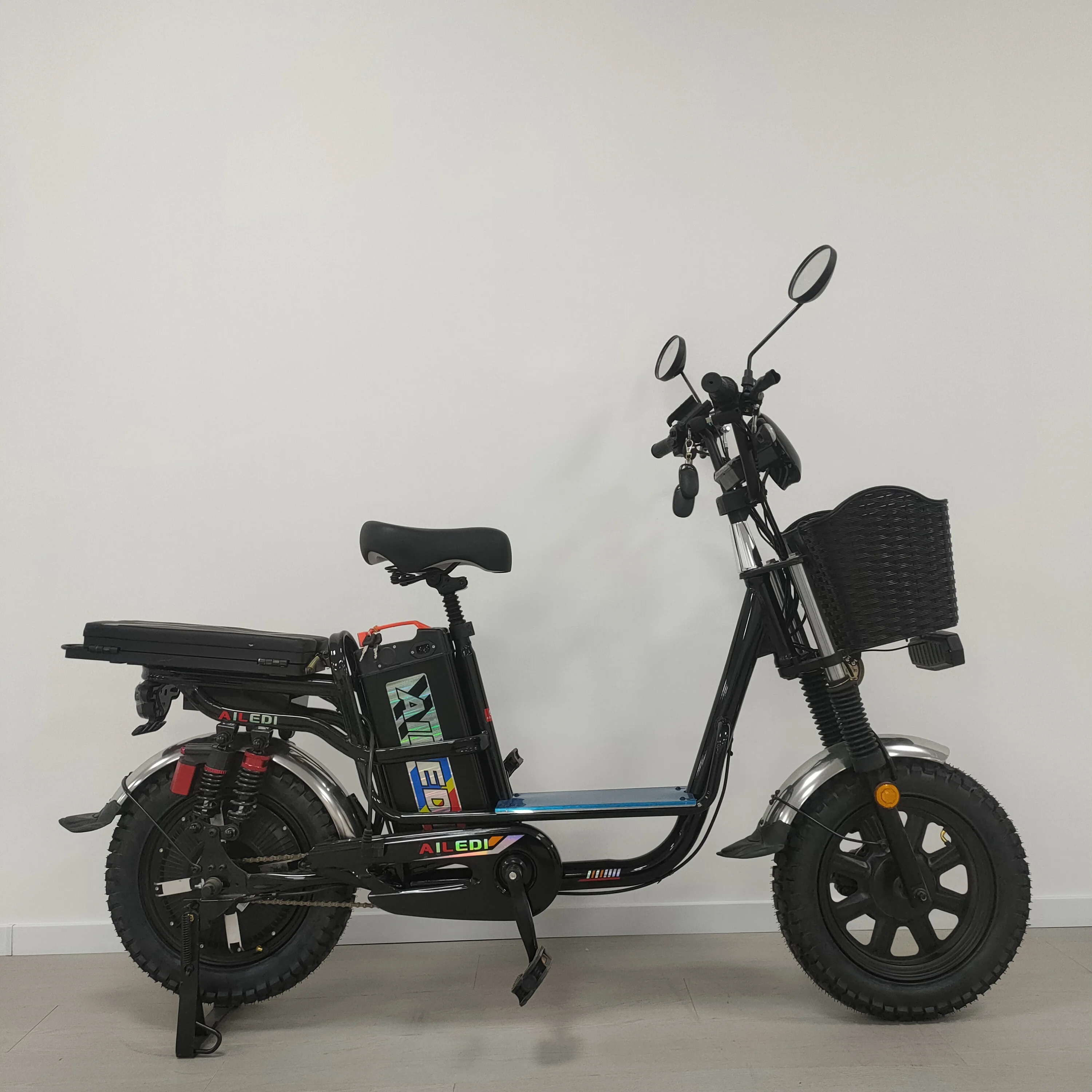 

Factory Direct Sales Are Cheap 500WElectric 2-wheel Vehicle for Adult Commuting Purposes