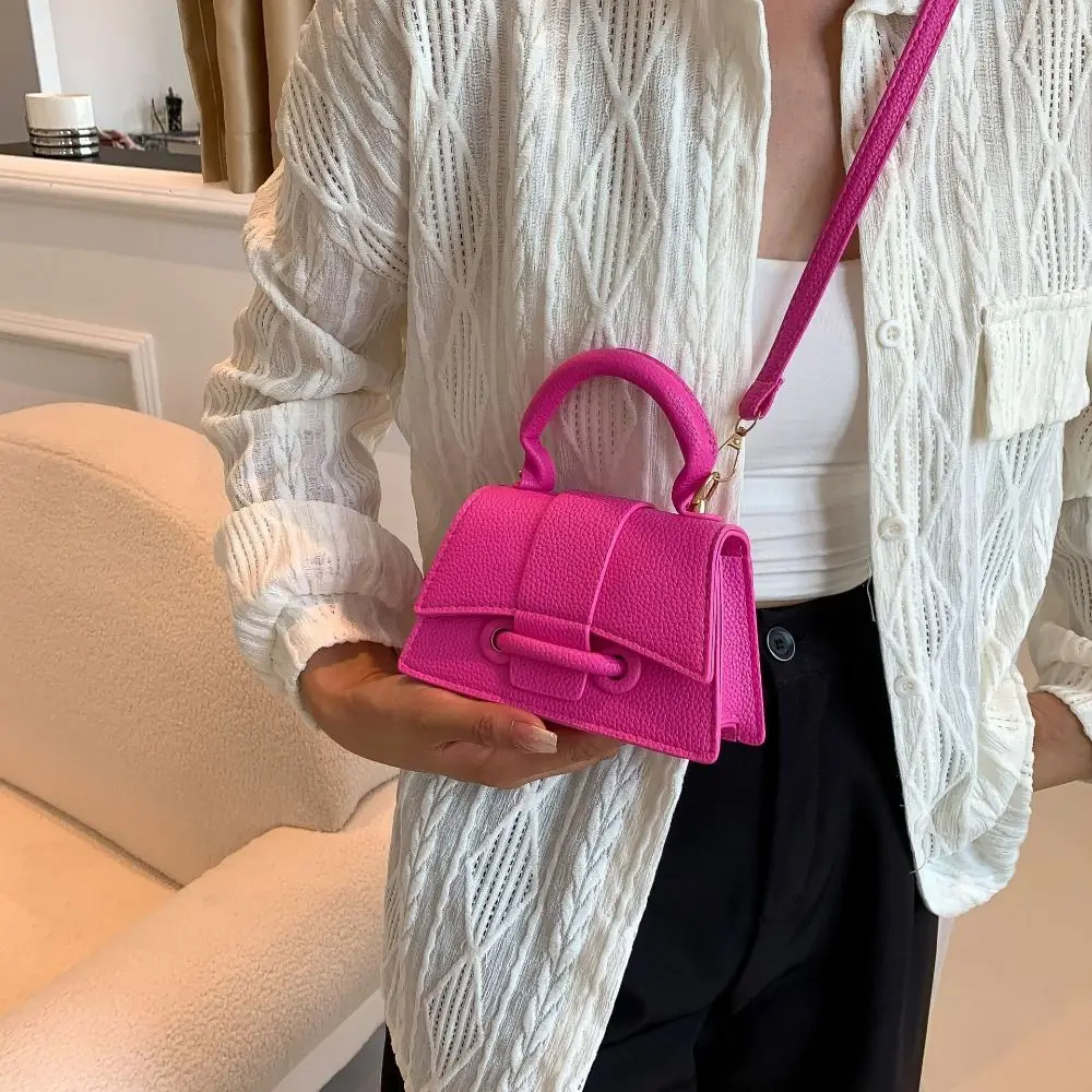 بو الجلود حقيبة رسول Crossbody للسيدات ، حقيبة يد الهاتف مربع صغير ، بو الجلود حقيبة الكتف ، لون الحلوى