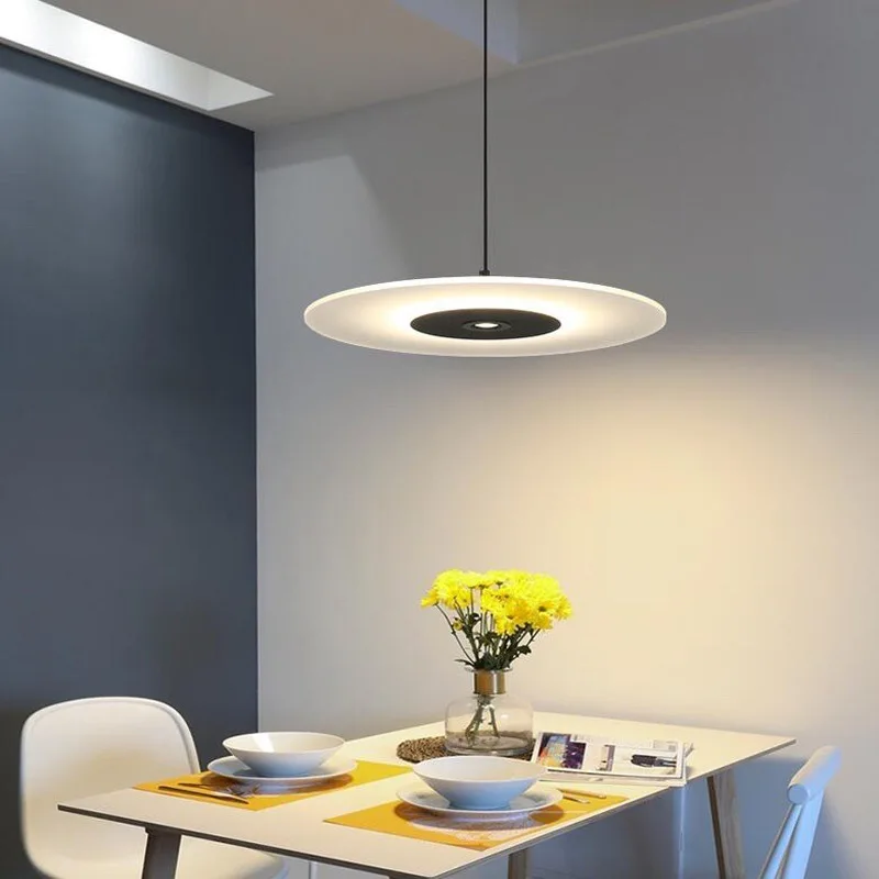 Lampadari per sala da pranzo creativi minimalisti per soggiorno studio camera da letto piattino volante rotondo lampada a sospensione a LED apparecchi di illuminazione per la casa