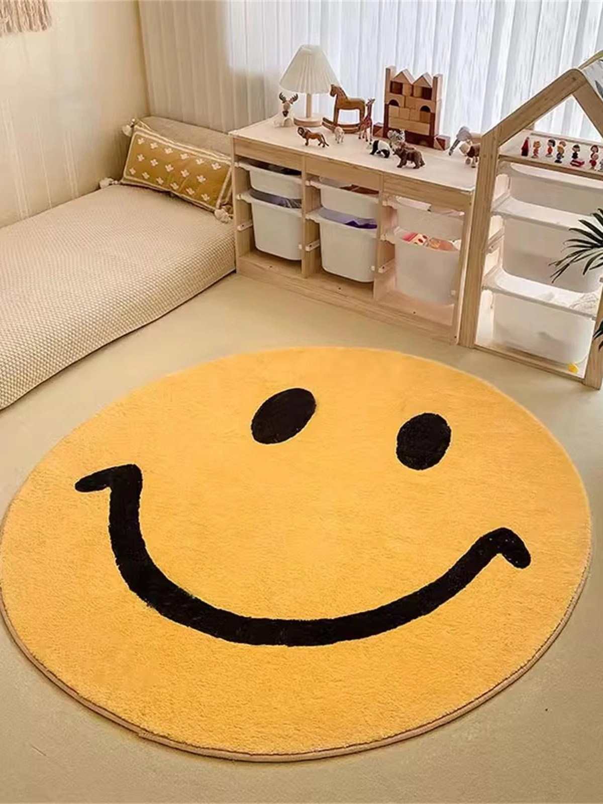 VIKAMA Smile Plush Carpet Comfortable and Soft for Room Decoration Fluffy Floor Mat Bedroom Sofa Living Room Home Decoration