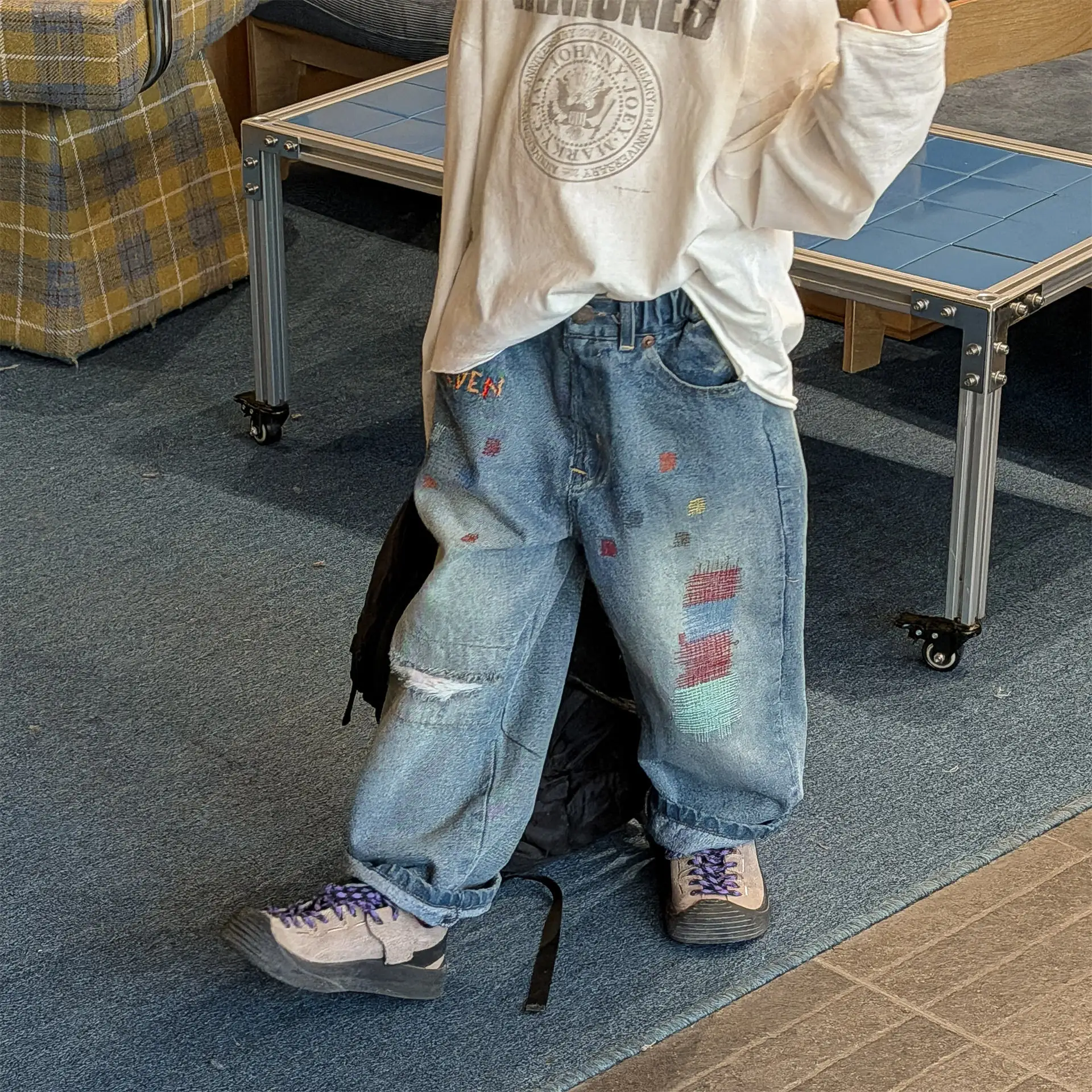 

2026 Spring New Children Loose Denim Trousers Kids Boys Embroidery Casual Pants Baby Girls Fashion Jeans Toddler Clothes