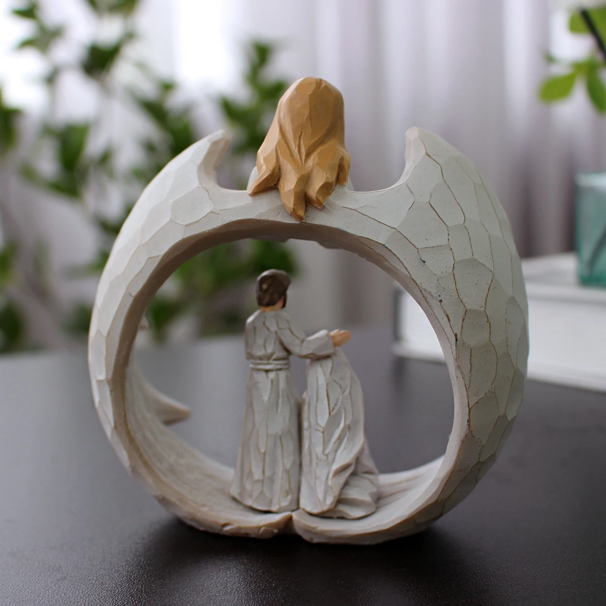 1 angel religious ornament resin handicraft, angel statue suitable for various environments, including desks, shelves, or center