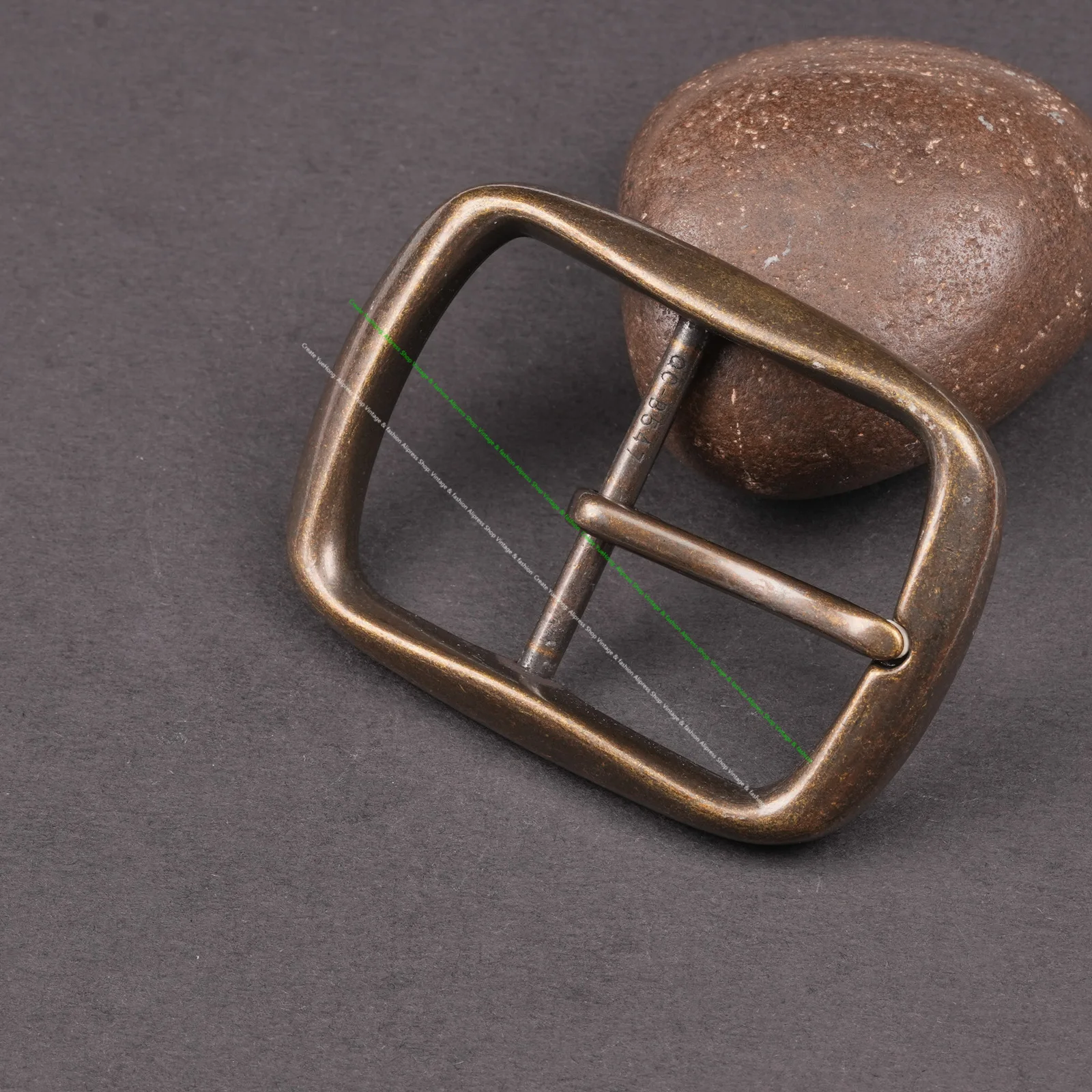 1.5" Antique Brass Belt Buckle Replacement Rectangle Center Bar Metal Buckles for Leather Crafting Belt DIY Hardware Accessory