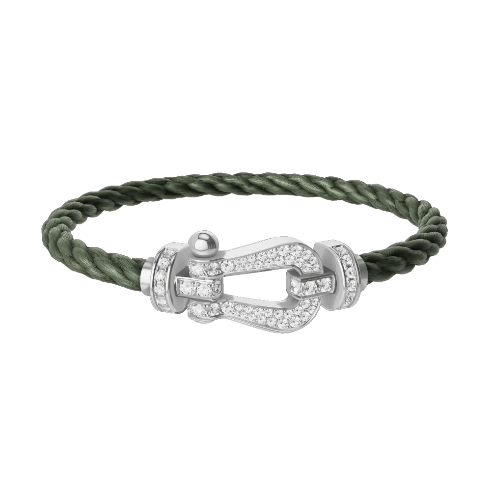 

2026 High-Quality Fashion Classic L Size Diamond Spiked Bracelet - Suitable for Daily Wearing
