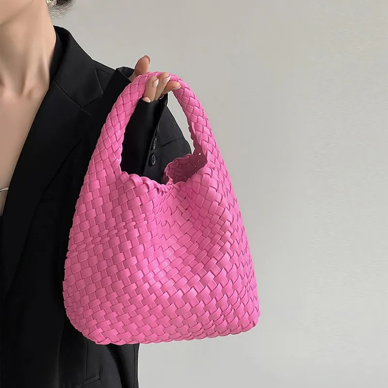 

Handcrafted Soft Leather Bucket Bag Women's Single Shoulder Tote Bag Hong Kong Fonck New 2025 Fashion Handbag Casual Style