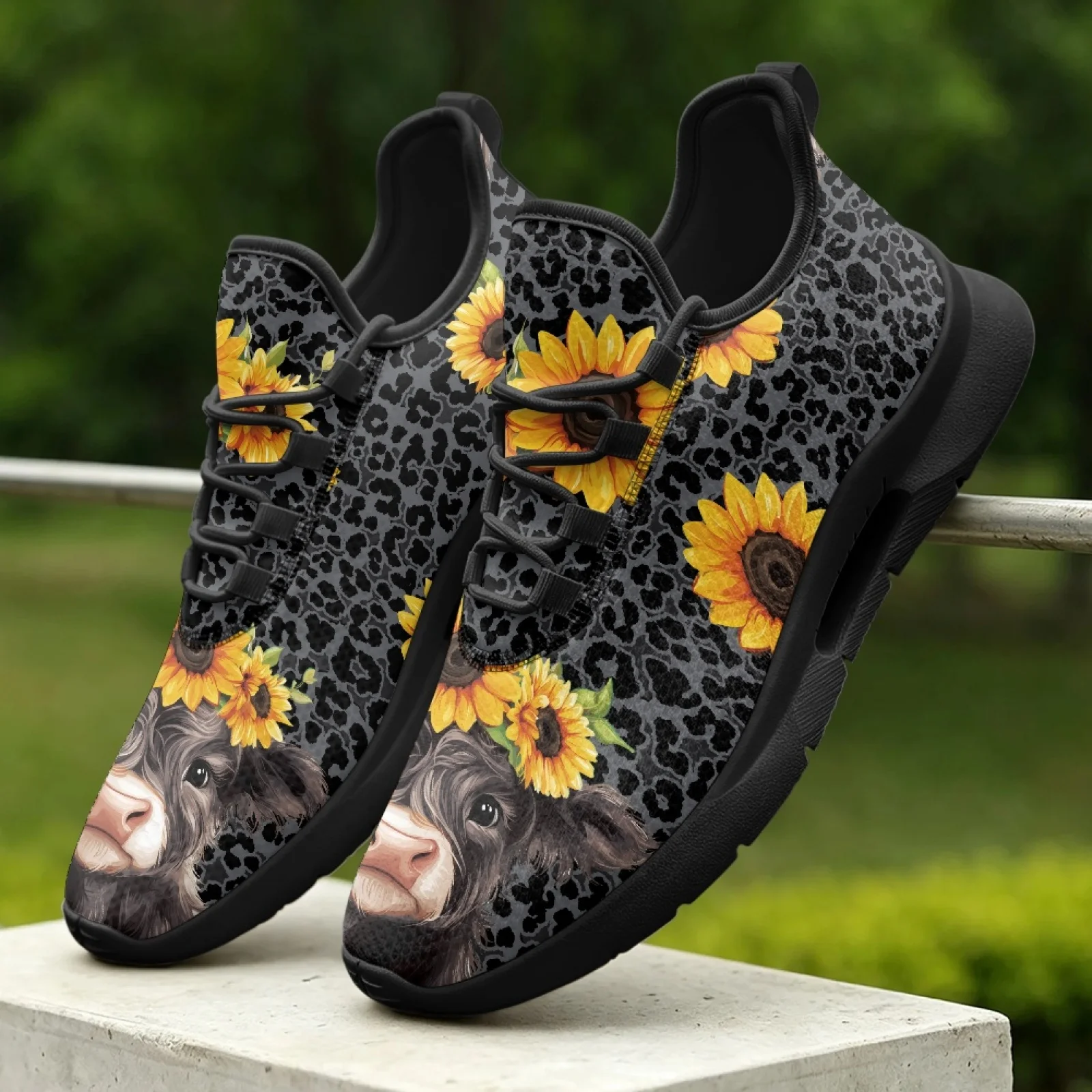 XIXIRIMIDO Women's Lace-up Casual Shoe Nurse Shoes Women's Sandals Men's Sneakers and Casual Shoes Tenis Feminino Highland Cow