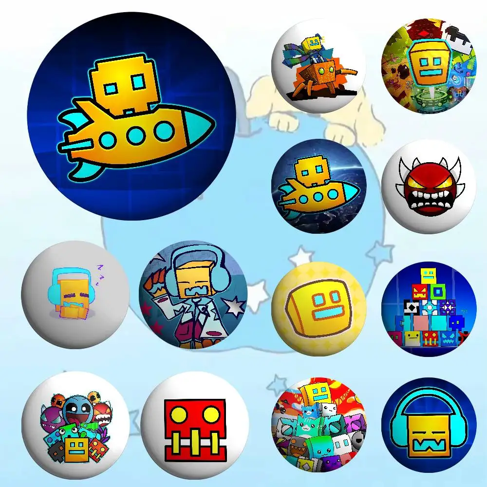

Game G-Geometry D-Dash-s Round Exquisite Badge Brooches Creative Pins For Clothes Hat Backpack Gift Accessories