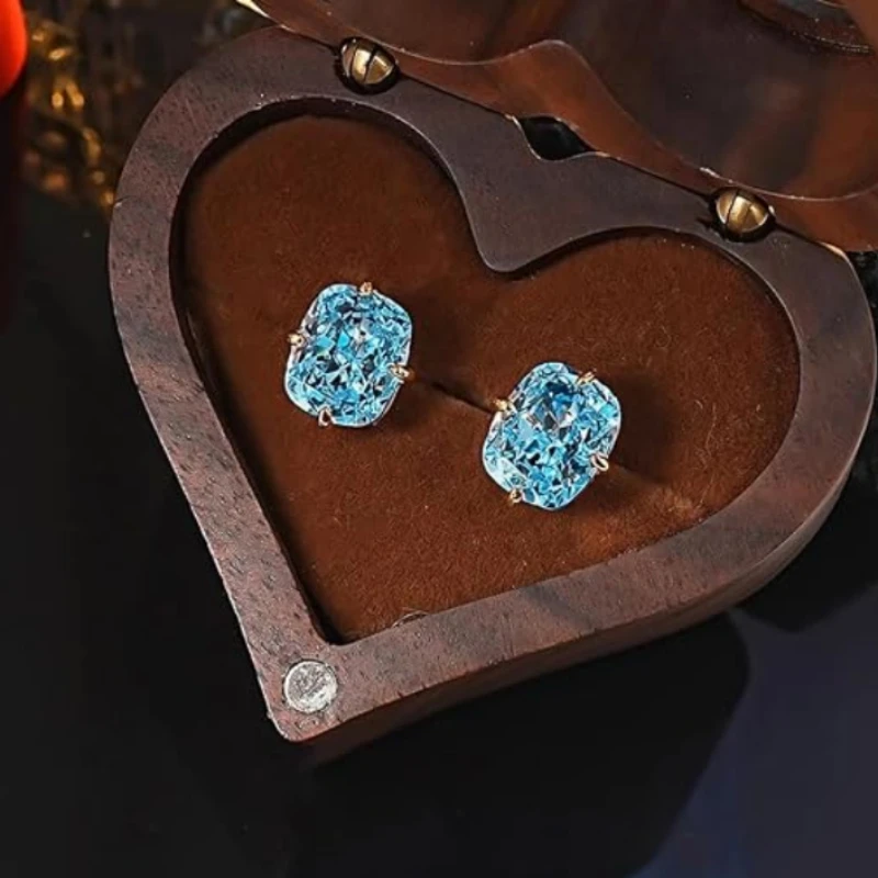 Huitan Damen-Ohrstecker, goldfarben, eingelegt, große weiße CZ, einfacher Stil, Party, Alltag, Accessoires, modisch, vielseitiger Hochzeitsschmuck – Detail 17