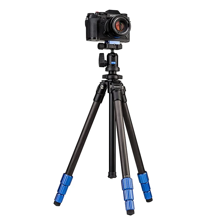 2025 Mini trípode portátil de aluminio de 4 secciones para exteriores para disparar teléfonos móviles