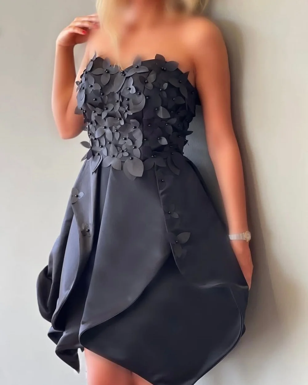 

Customized Modern Style Women Jersey Handmade Flower Beading A-Line Evening Dresses Floor Lenght Strapless Sleeveless Party Gown