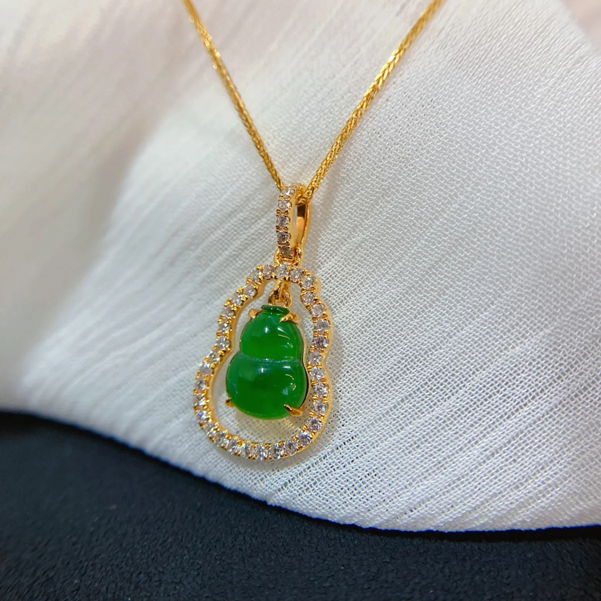 Collana con zucca in argento S collana con catena a clavicola in giada Fu verde personalizzata nuova donna Versatile cinese