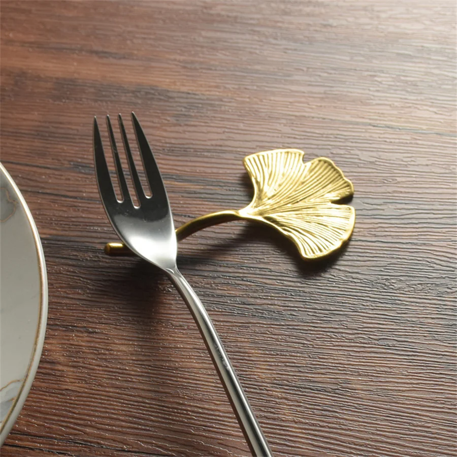 Elegant Stainless Steel Ginkgo Leaf Chopstick Rest Spoon Holder Fork Stand Cutlery Rack for Home Kitchen Dining Table Decor