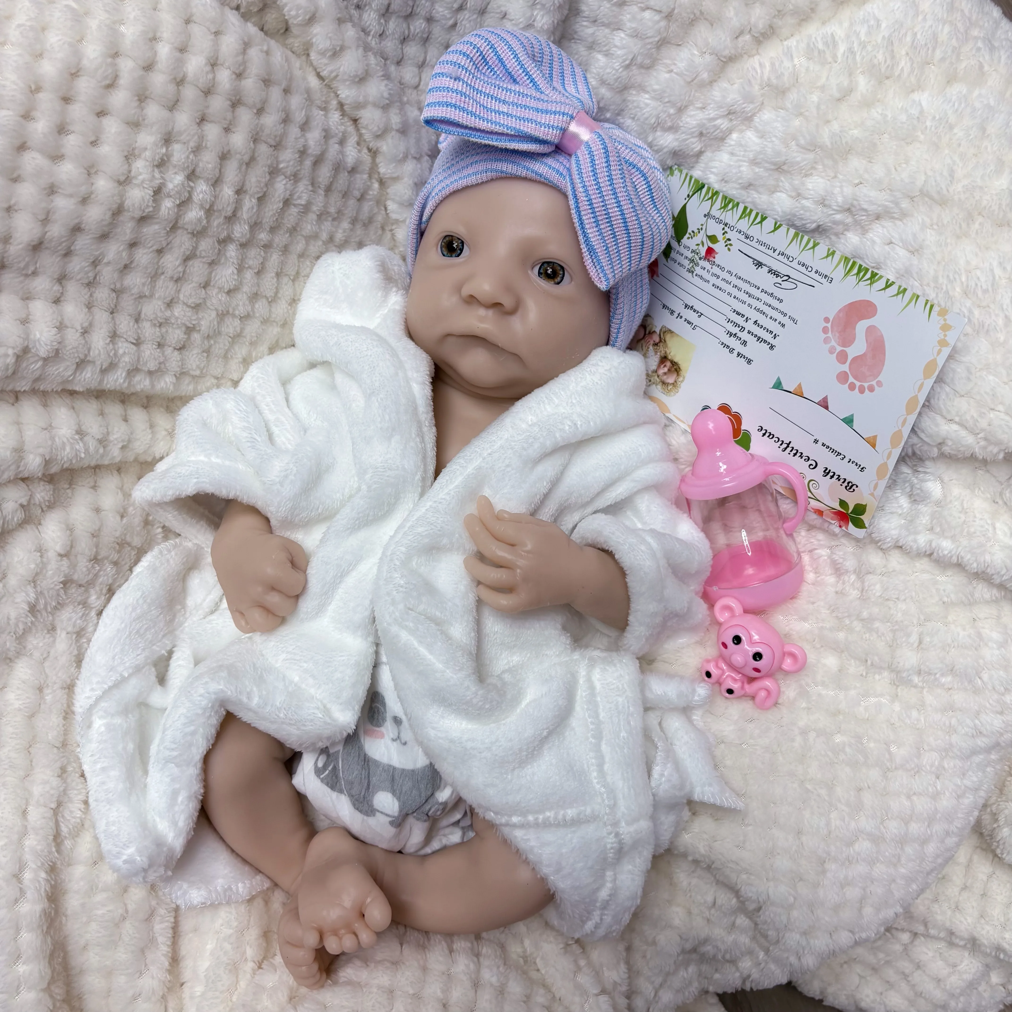 New 17 Inch Lifelike a white embryo silicone Reborn Boy doll For Children Birthday‘s Gifts Handmade soft to touch Baby