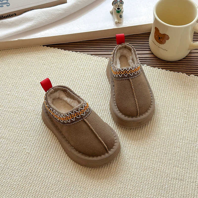 الشتاء أحذية الأطفال 2025 الشتاء طفل مريح دافئ أفخم أحذية قطنية بنين بنات منصة عدم الانزلاق الثلوج نعال تدفئة