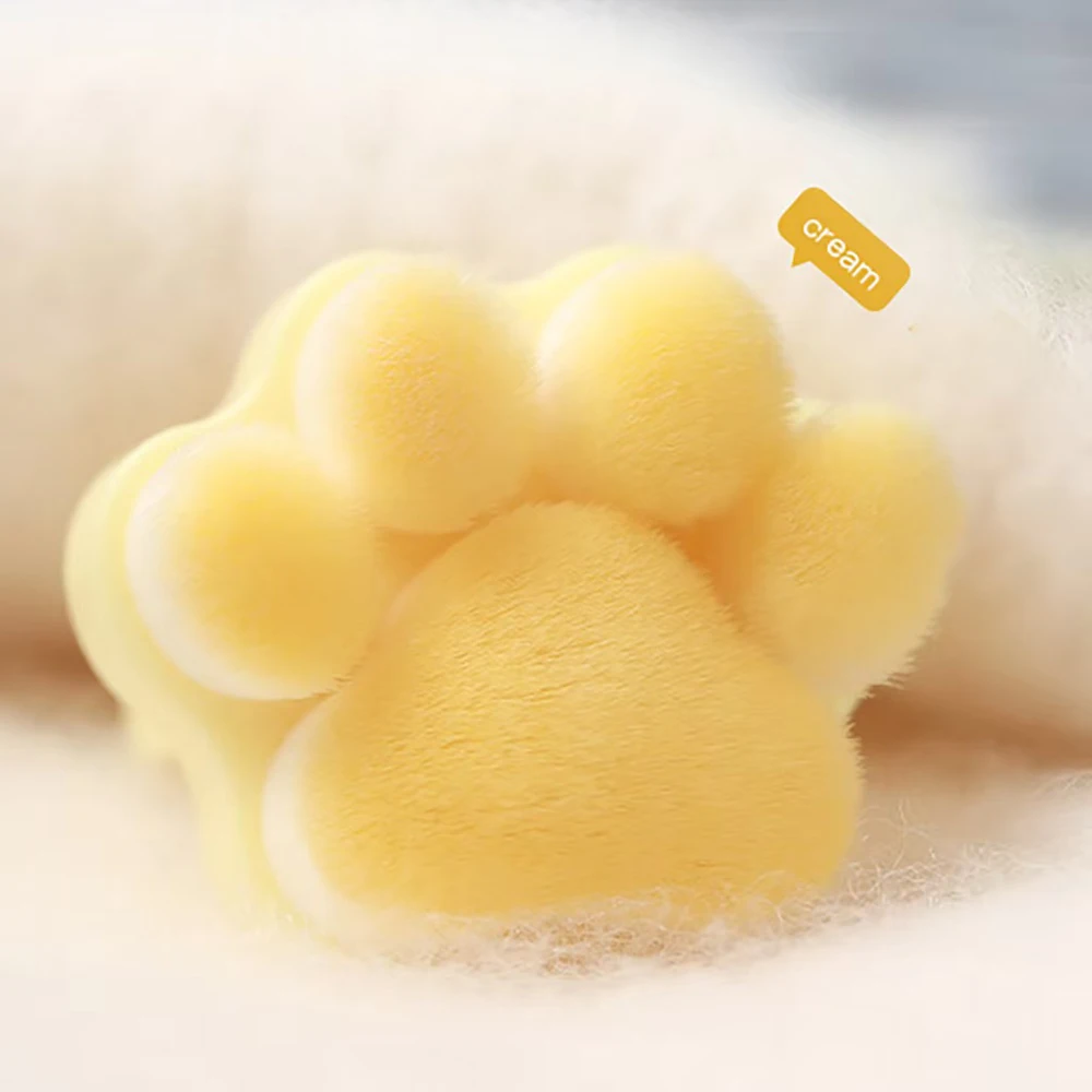 2Pcs Cute Cat Paw Nail Brush Fluffy PBT Fiber Bristles Dust Remover Manicure Cleaning Tool Finger Ring Design Nail Art Accessory