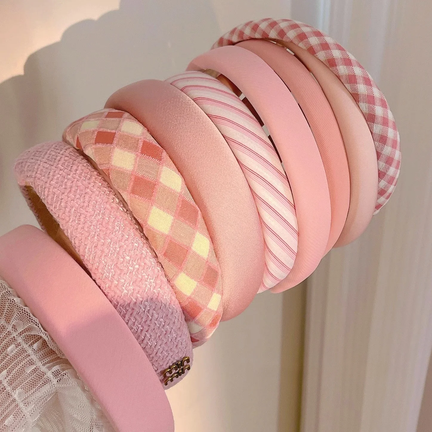 Korean Pink Headbands Sweet Girl Wide Edge Hair Bands Elegant Fashion Hair Accessories for Women Outdoor Decor Headwear Girls