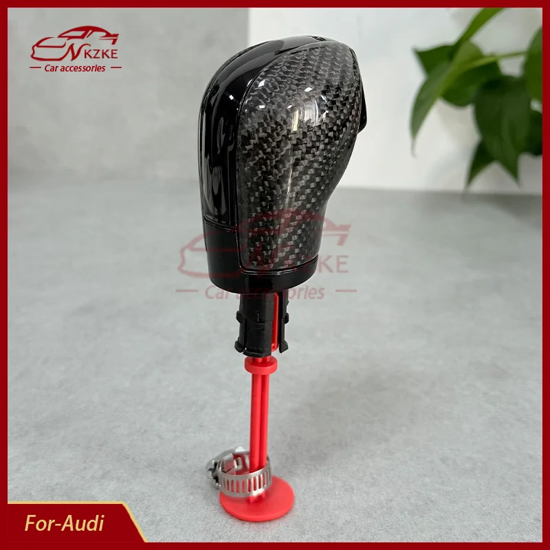 

Suitable for Volkswagen Golf 7 GTI/R-Line shift knob carbon fiber material customized logo cover, ergonomic shift lever with ske