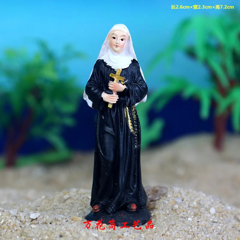 Nun Joan Maksim Mrvica Silkstring Westerners Resin Psychological Sand Table Accessories ArtwareToy Figures Desktop Ornament