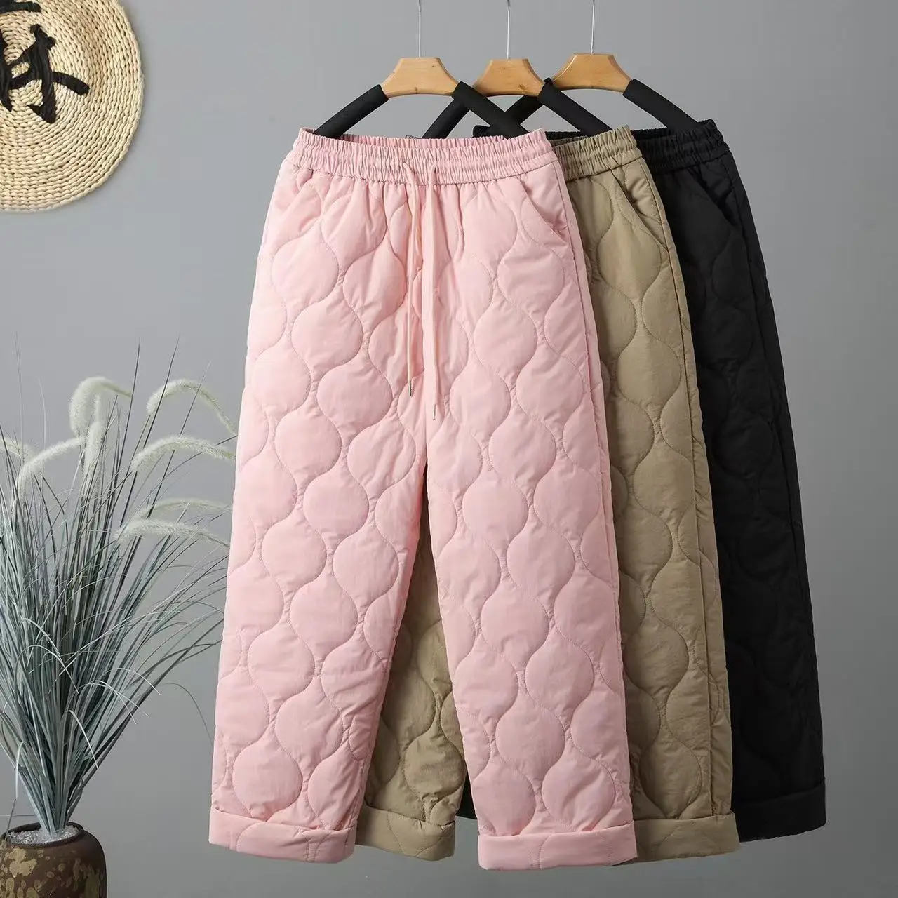 

Women Home Pants 2024 New Winter Fashion Cotton-padded Elastic Waist Drawstring Harem Pants Thick Warm Ladies Quilted Trousers