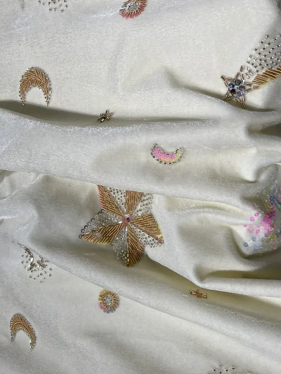 

Winter Wear Velvet Fabric with Embroidery Pearl Tube Embroidery Casual Fabric Chinese Sle Old Money Star Moon Mythology