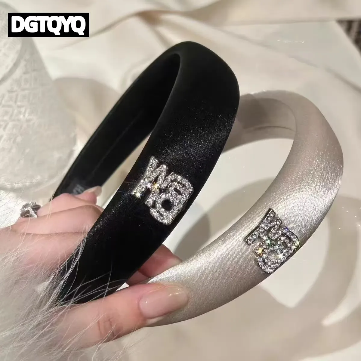 2026 New Retro Satin Sparkling Diamond Letter W Fabric Headband, Luxury Fashion Texture Headwear, Y2k Hair Accessory