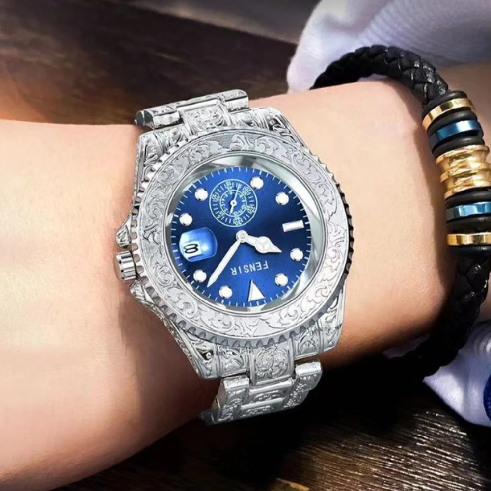 

Gradient Color Medieval Classical Quartz Watch Men Retro Carved Vintage Engraving Personality Hot Selling Classical Watch Clock