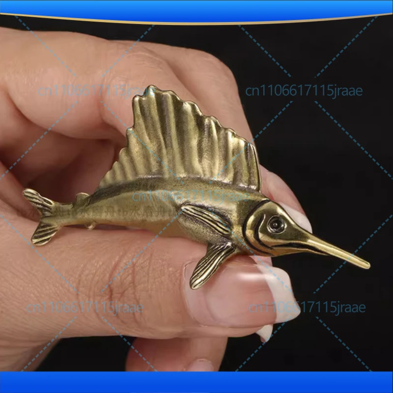 Goldfish Figurines Retro Brass Lucky Animal Statue Ornament Home Decor Desk Decoration Tea Pet Cute Gifts