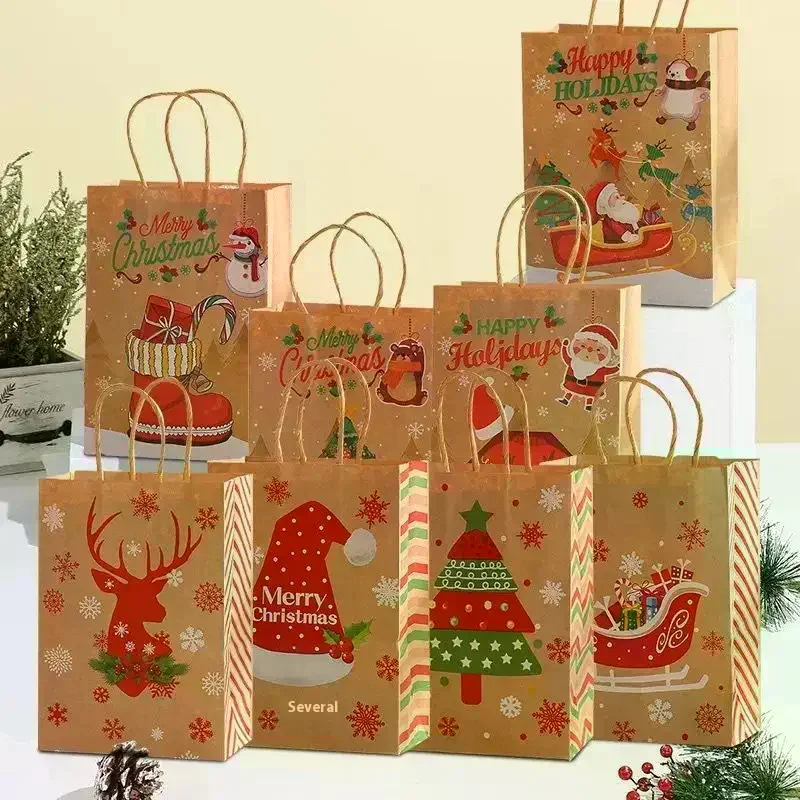 4-pack kleine kerstcadeauzakjes, rode kerstboom, kerstmuts, draagbare kraftpapieren zakken, geschenkverpakkingen voor feestbakkerijwinkel