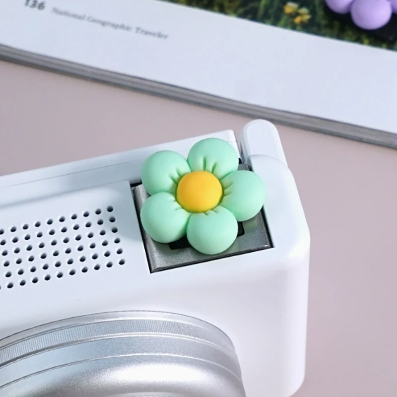 3D Cute Flower Camera Hot Shoe Cover Soft Silicone Universal Flash Protector Cold Shoe Flash Cap Protector For A7C2/A6400