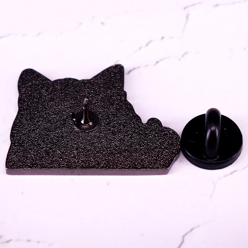 Cute Crying Kitten Emoticons Pin Popular Interesting Exquisite Smooth Cat Enamel Brooch Lapel Badge Jewelry Accessories