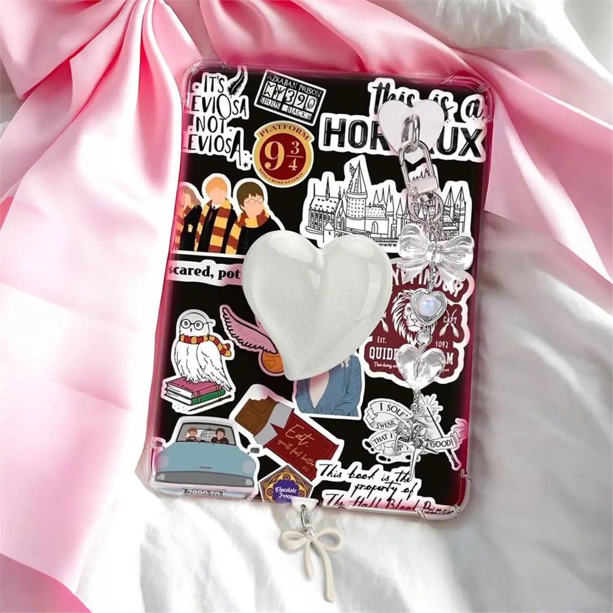 Cute Charms Set Including Dust Plug ,Heart Grip Holder,Bling Keychains with Hook