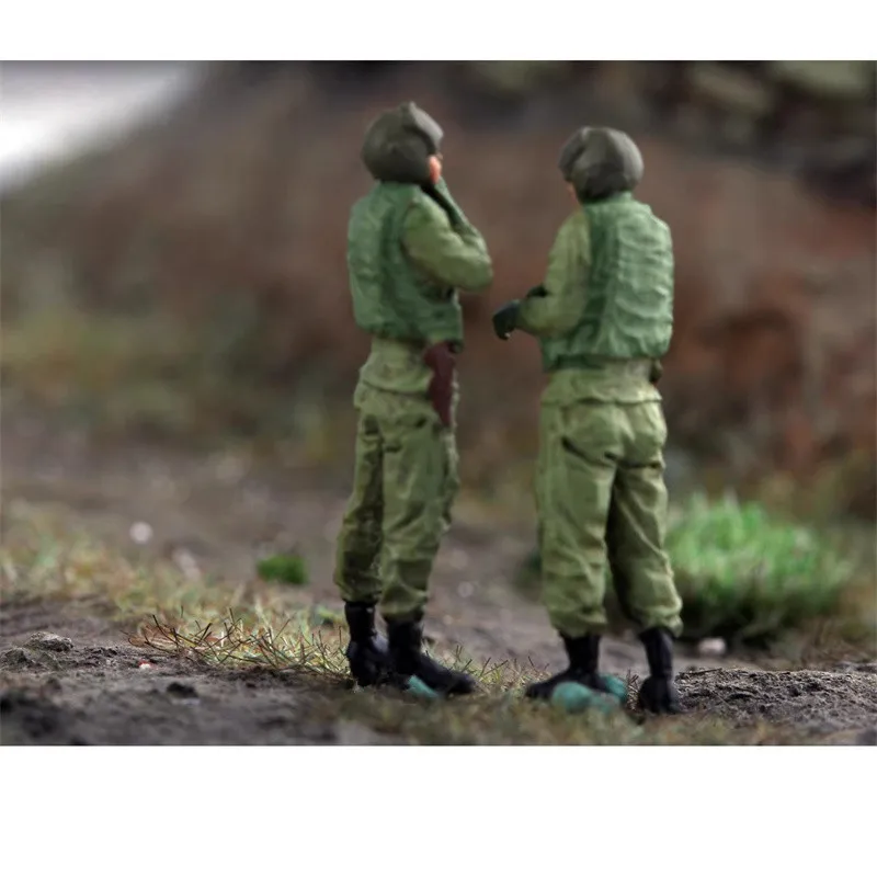 1:72 نموذج رسمت 2 قطعة هليكوبتر الأمريكية الطيار الجنود عمل الشكل DIY المشهد ملحق دمية عرض جمع المشجعين الهدايا #4