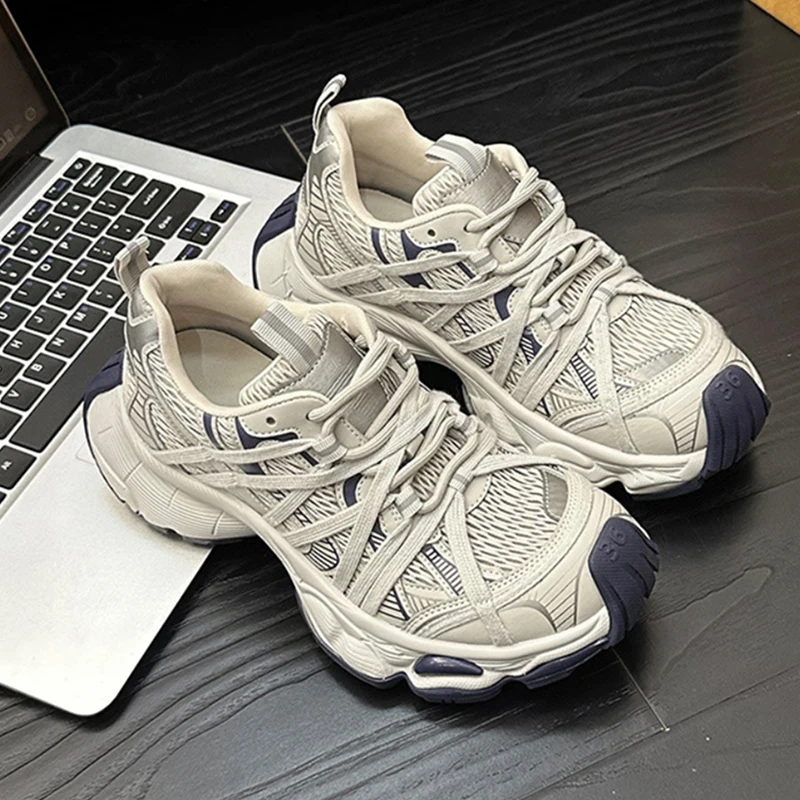 

Кроссовки с сетчатой ​​подкладкой в ​​европейском и американском стиле, дышащие, сверхлегкие, нескользящие, женские повседневные спортивные туфли на платформе для пешего туризма