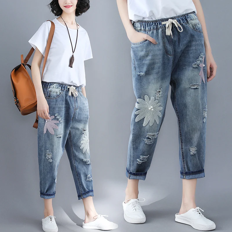 

Women's Summer Korean Version Distressed Embroidered Jeans with Elastic Waist and Cropped Harun Pants