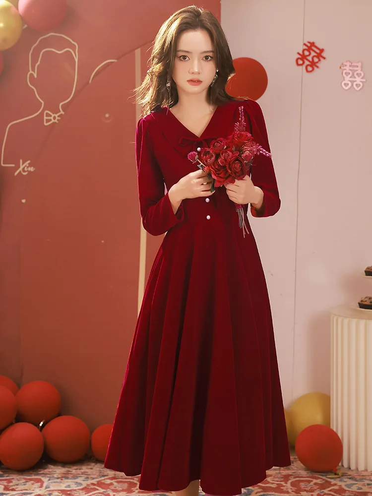 Large Size Burgundy Women Velvet Evening Dresses Simple Long Sleeve Party Dress Solid Female Formal A-Line Gowns