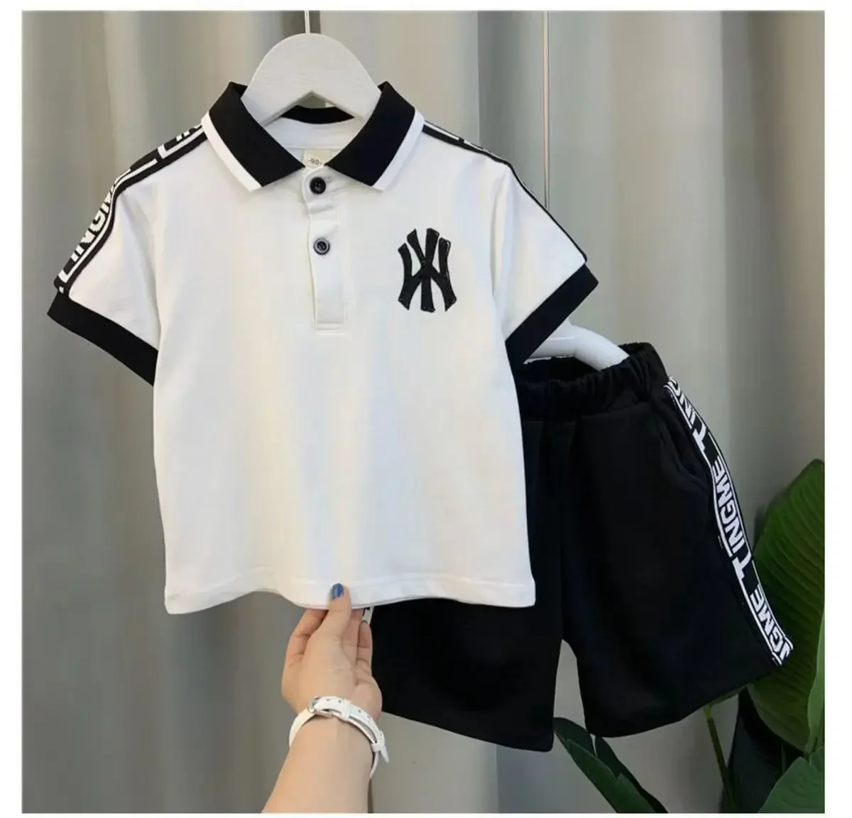 Children\'s polo shirt Boy summer handsome baby Internet celebrity short sleeve clothes trendy cool two-piece t-shirt set