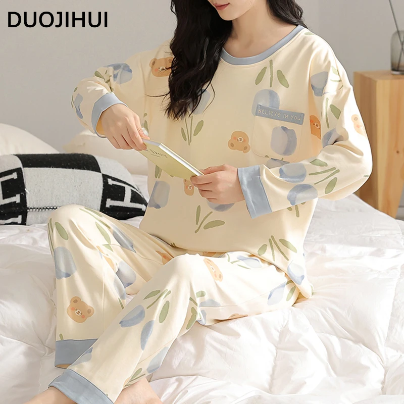 DUOJIHUI Set piyama untuk wanita, baju tidur dasar bercetak mode, celana longgar kasual sederhana musim gugur untuk wanita