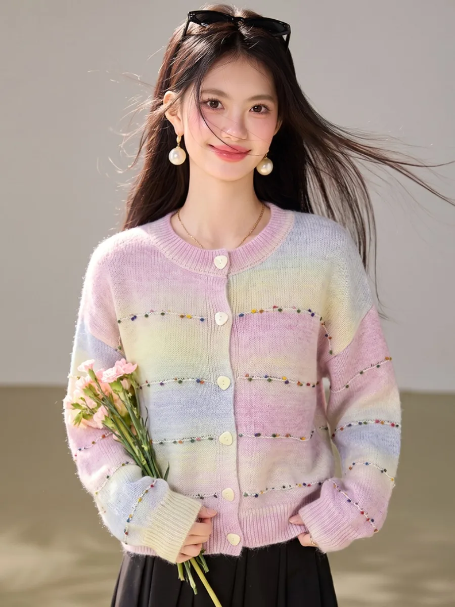  Gradient Color Long Sleeve Knitted Sweater Women's Fashionable round Neck Beautiful Versatile Top for Autumn 2026