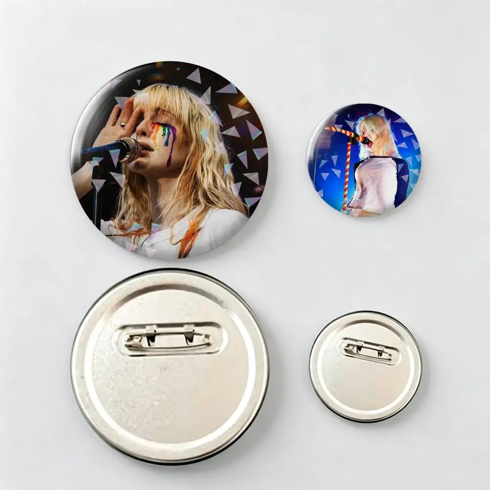 Paramore Pop-Punk Hayley Williams-s Brooch Vintage Alloy Brooch Pins, Antique Style Decorative Badges for Craft & Daily Ornament