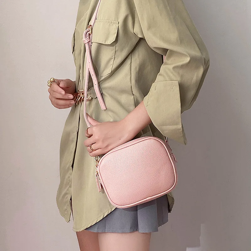 Alirattan 2025 New  Women's Shoulder Bag  Versatile Fashion Messenger Bag PU Women's Small Square Bag image 5