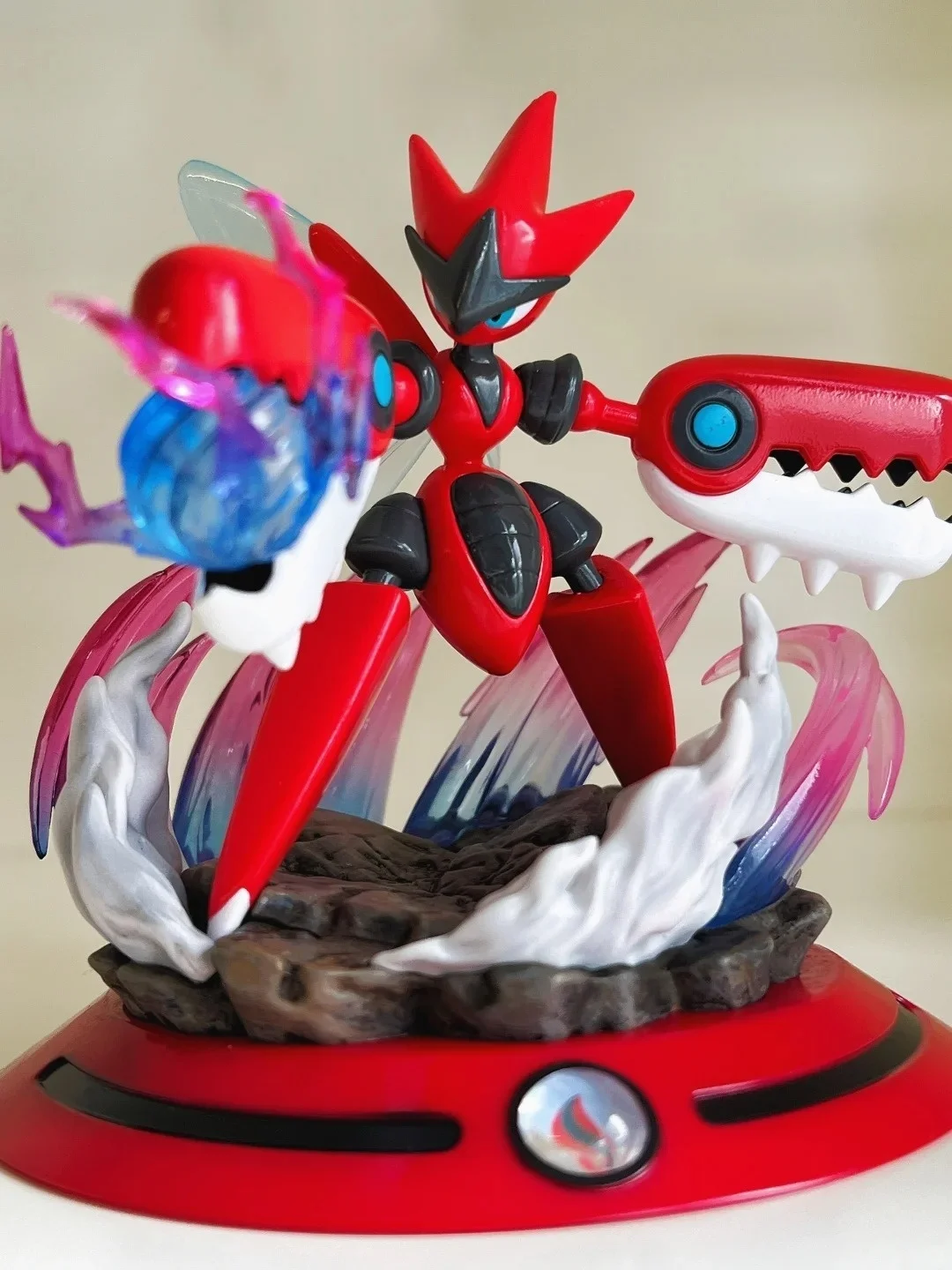 modele-pokemon-scizor-griffes-geantes-mante-super-evolution-figurine-modele-jouet-ornement-de-bureau-jouet