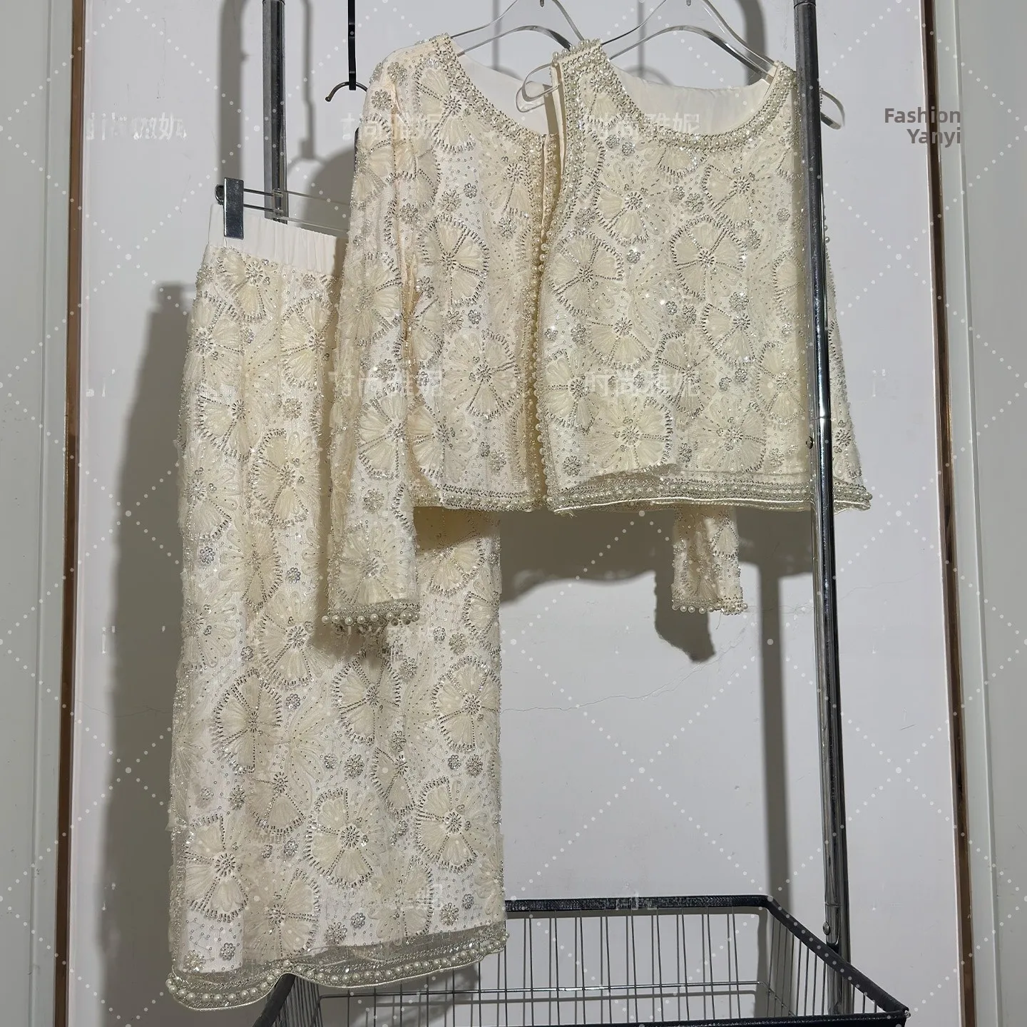 

Faionable Heavy-du с блестками и жемчугом, свободный жилет с цветочным принтом, топ, юбка f-длины, открытый кардиган, модная женская верхняя одежда