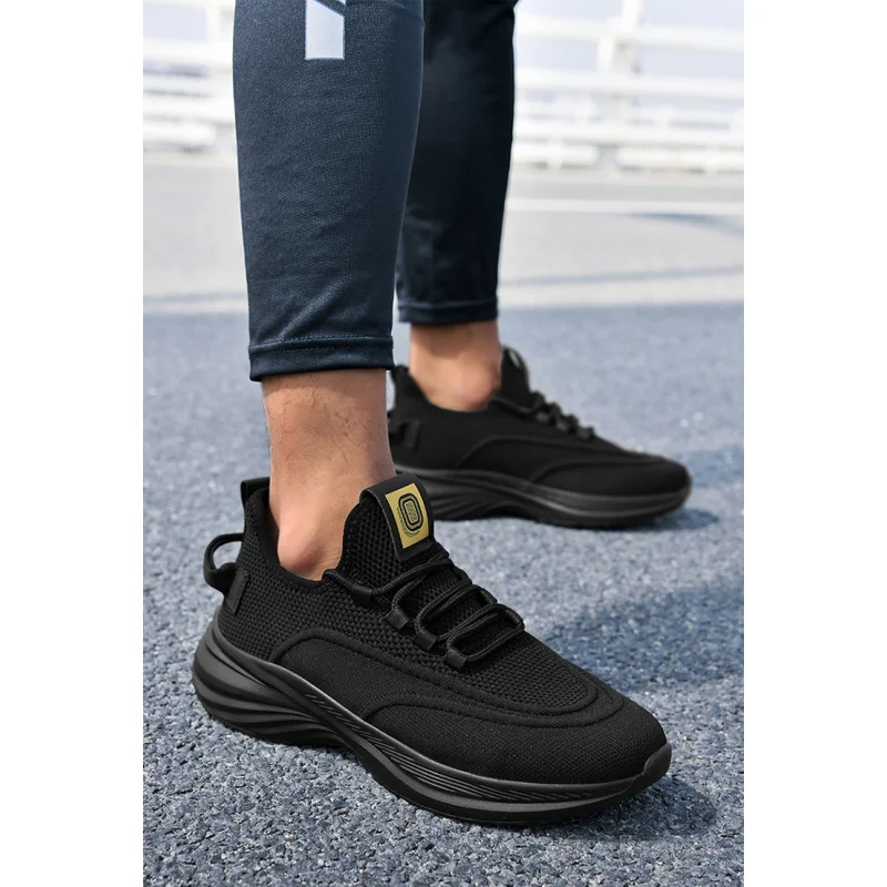 

2025 New Men's Board Shoes,sneakers,skate shoes,Casual Shoes Classic Style New Arrival Breathable Anti-Odor Comfortable Boost