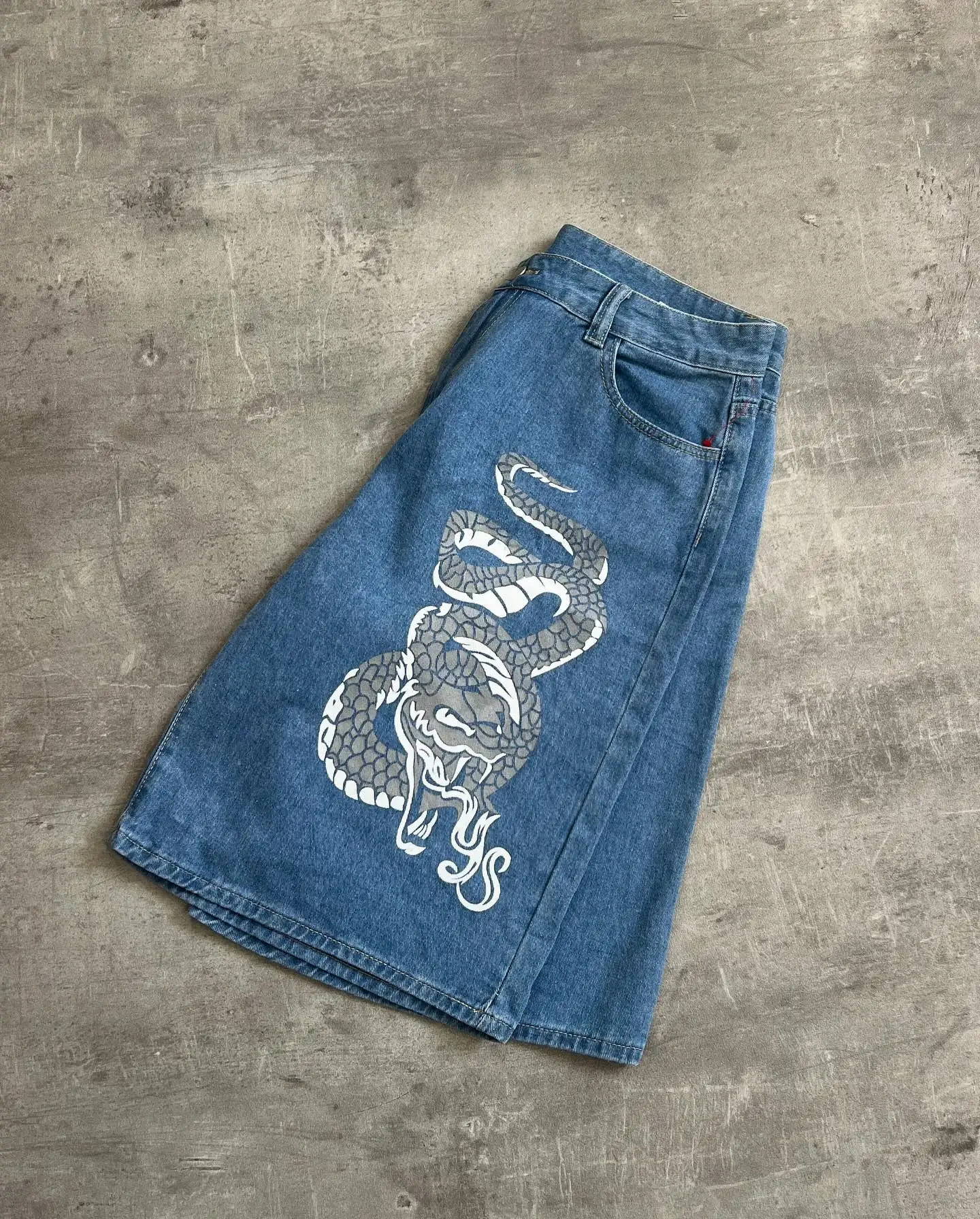 

2026 Американские джинсовые шорты в стиле ретро Y2K, модная свободная повседневная уличная одежда в стиле хип-хоп с высокой талией и широкими штанинами для мужчин и женщин