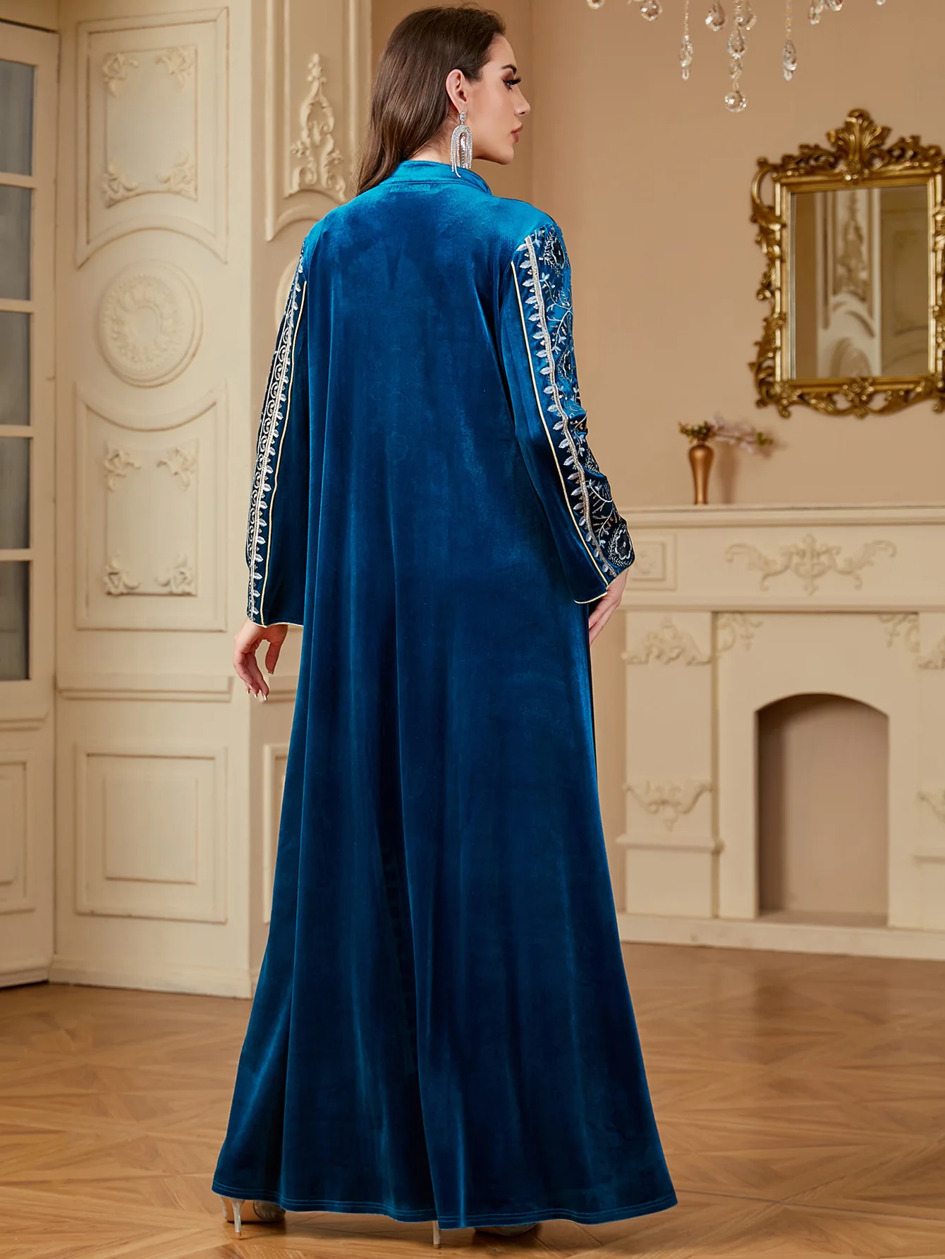 Cross border Middle Eastern women's long robe, embroidered and spliced Muslim dress, V-neck Dubai long skirt