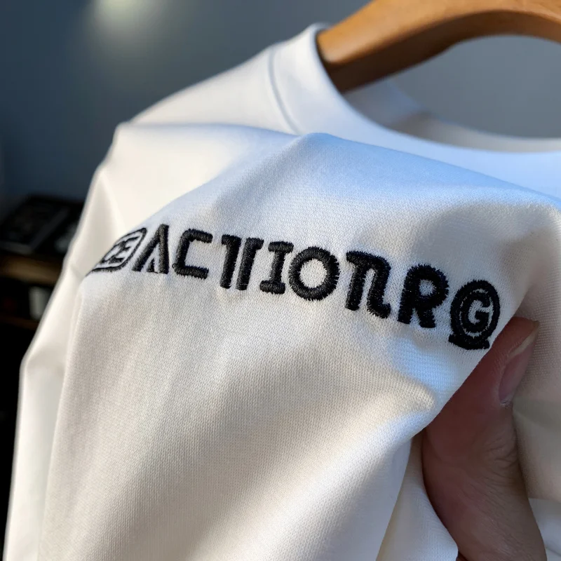 Letter printed short sleeved men's top 2025 summer new loose half sleeved shirt cool and breathable quick drying T-shirt