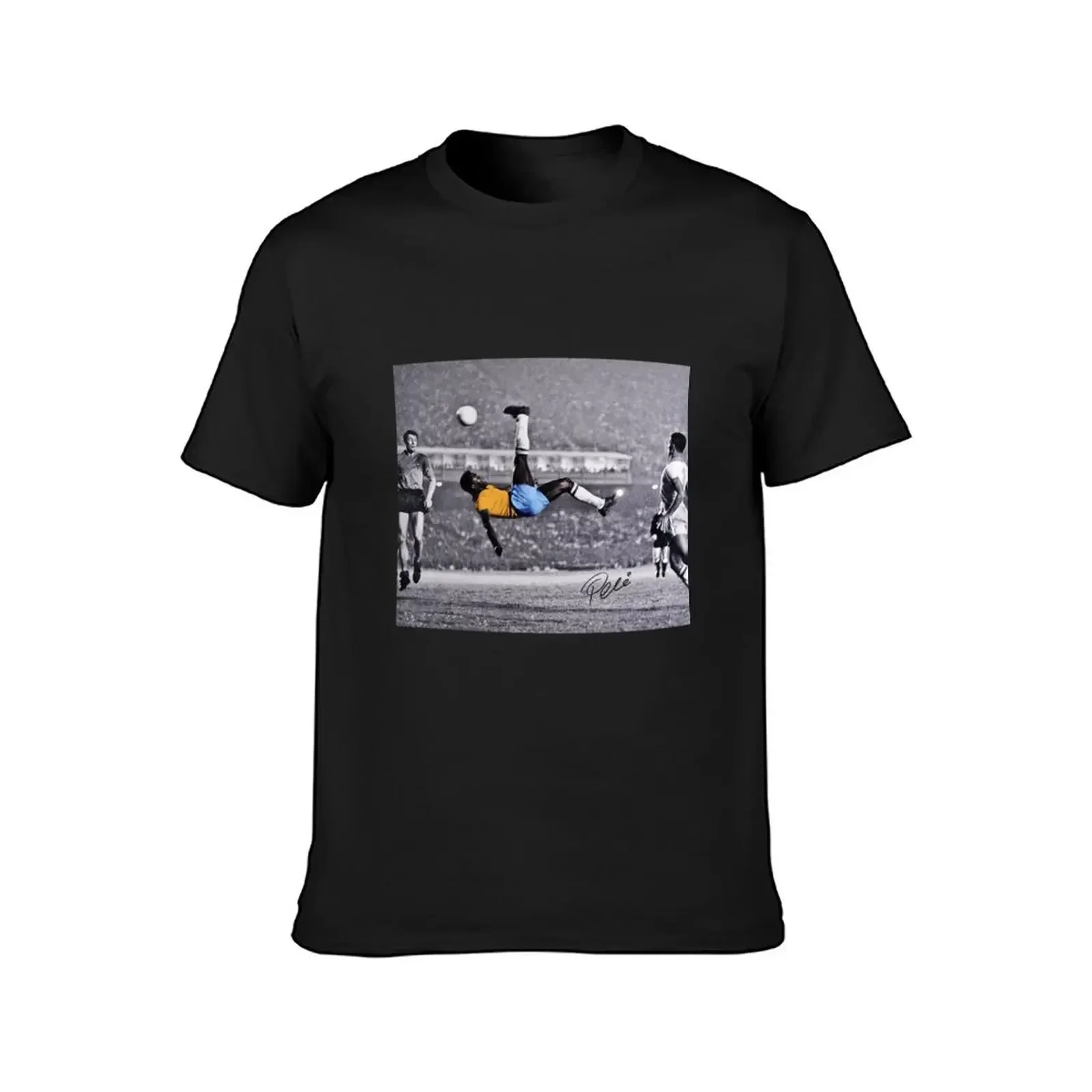 Pele Iconic Bicycle Kick (1968) T-Shirt cute tops summer tops mens t shirts pack