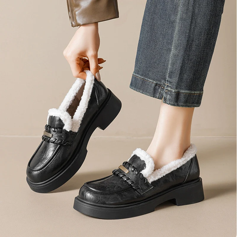 Soft Black Winter Fur Shoes Women Loafers Warm Plush Non-slip Fashion Brand Ladies Shoes Square Heels 4cm Plus Size 42 D763