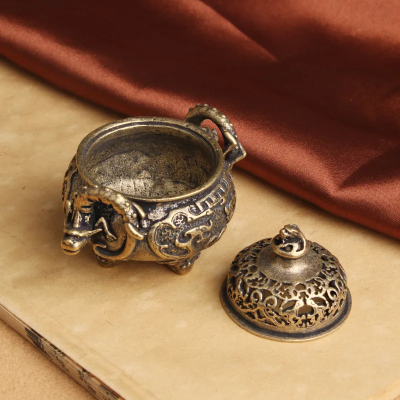 Brass Antique Style Chilong Sandalwood Incense Burner Home Decor Double Dragon Three-Legged Cauldron Feng Shui Ornament Wholesal